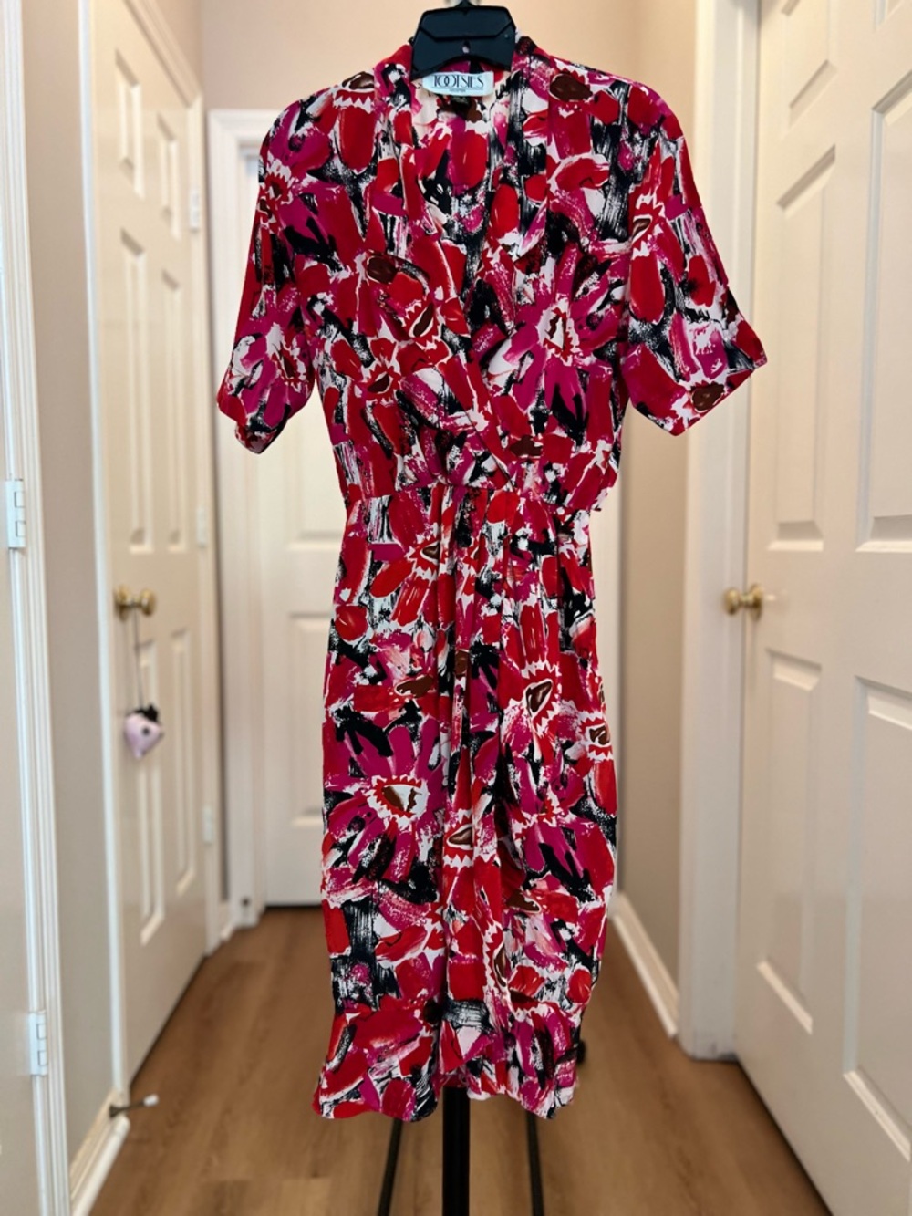 Tootsies Houston Red Floral Midi Dress with Tie Waist